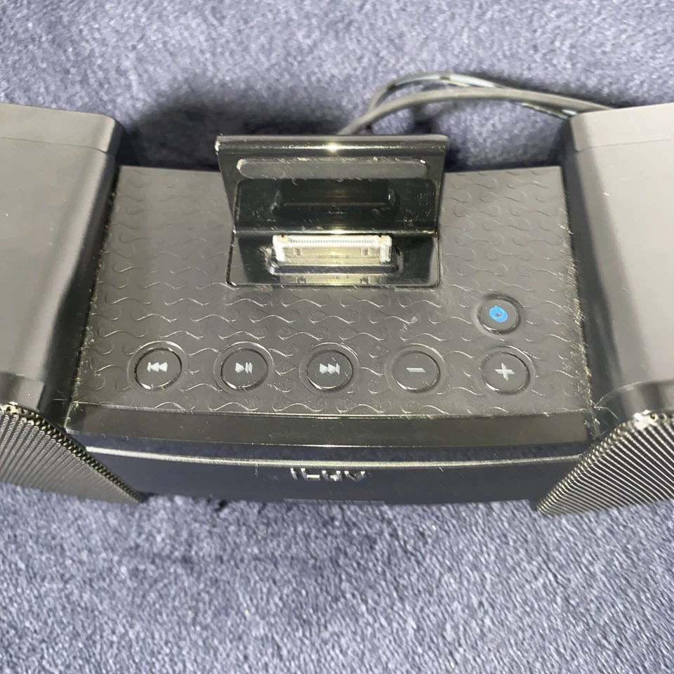iLuv IMM286 Vibro Alarm Clock iPod Dock Aux Input - Image 4 of 4