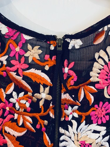 NWT Yoana Baraschi ANTHROPOLOGIE Embroidered Floral Sheer TANK TOP Cami Small S - Picture 4 of 5