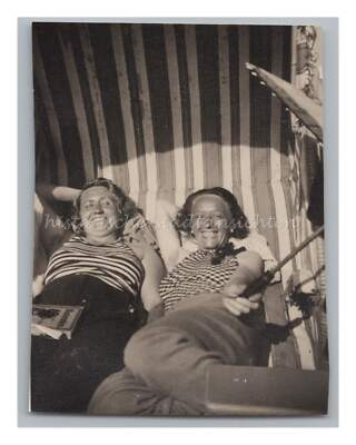 2 Well Tanned Women Having Fun - Old Photo 1930s