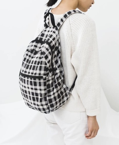 NWT BAGGU Ripstop Nylon Backpack BLACK w/ White Wave Compact Foldable Travel Bag - 第 5/7 張圖片
