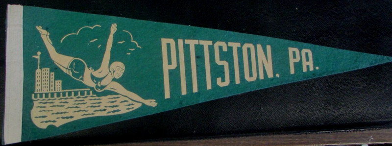 Vintage Pittston PA Felt Pennant (Green)