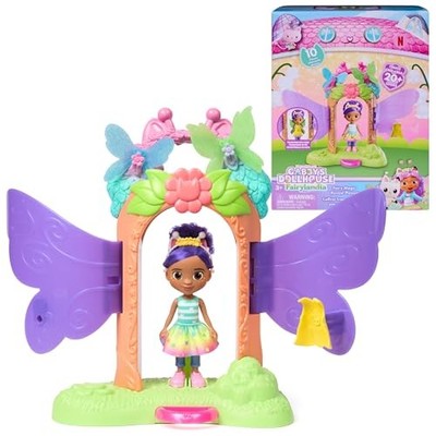  Fairylandia, Fairy Magic Reveal Playset with Transforming Feature and 