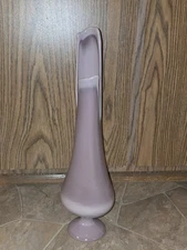 1961 L.E. Smith Lilac smoothie Swung Vase 20.5" MCM  *Read full description*