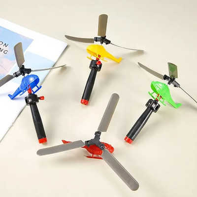 1/3/6 STCK. Kinder Outdoor Sport Fliegen Spielzeug Griff Ziehen Draht Flugzeuge Spielzeug Fliegen zu