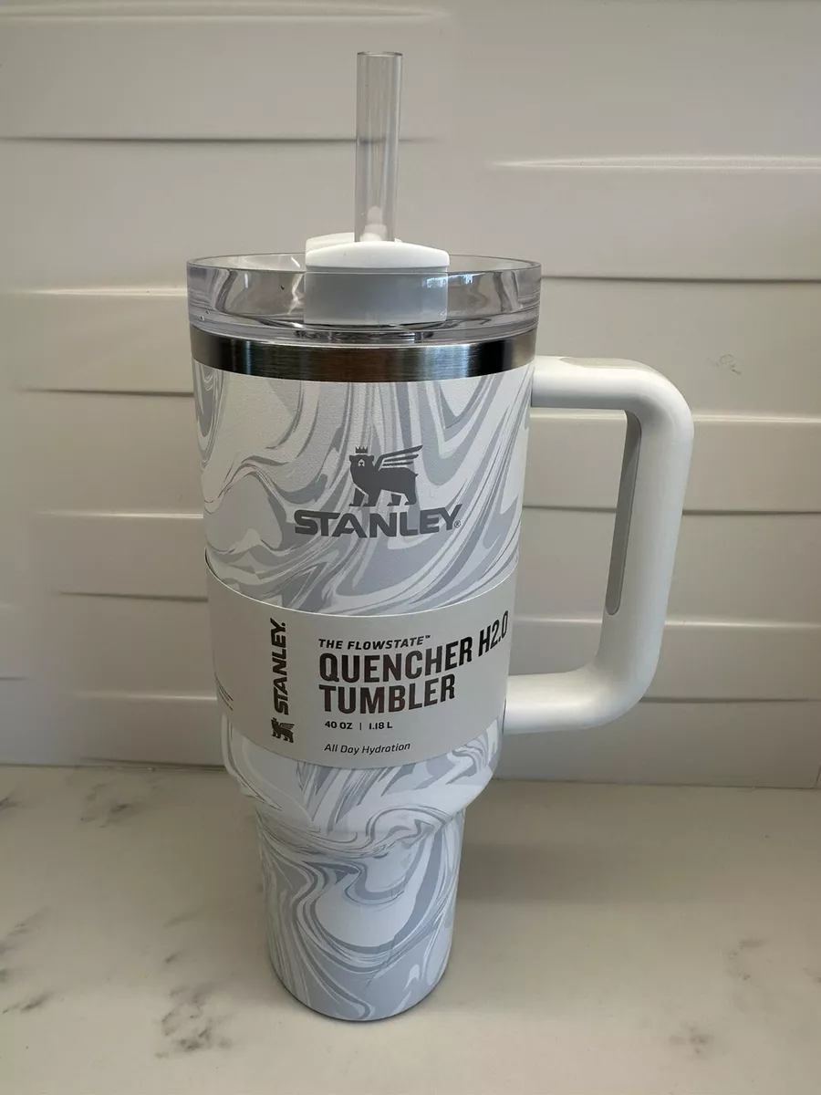  STANLEY Adventure Quencher H2.0 Flowstate 40 oz Tumbler - Polar  Swirl : Home & Kitchen