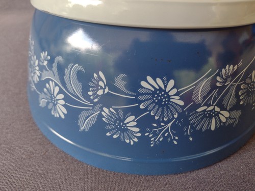 Vintage Pyrex 2 Piece Colonial Mist Blue Daisy Mixing Bowls 403 / 402 - Picture 2 of 12