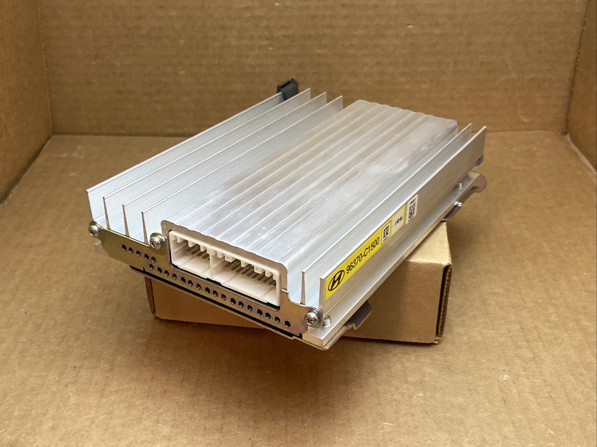 2015-2018 Hyundai Sonata Radio Amp Amlifier Infinity OEM 96370
