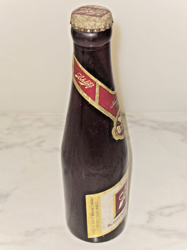 Schlitz Beer 7 oz. Bottle Anchor Hocking 1950 Royal Ruby Red with Labels and Cap - Picture 5 of 9
