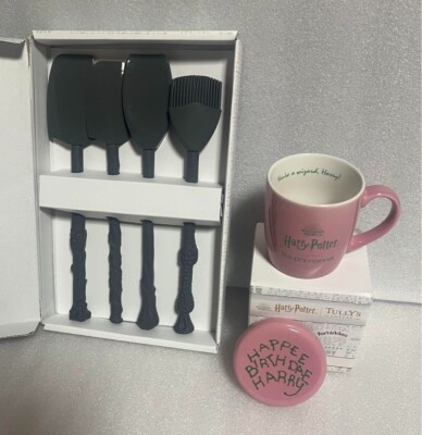 Le Creuset Harry Potter Magical Spatula & Tully's Mug Set New from