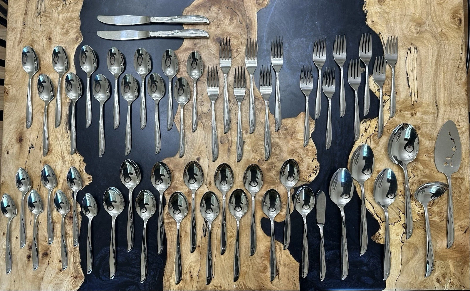 56 Pieces Oneida Twin Star Community Stainless Flatware MULTIPLE SERVING PIECES