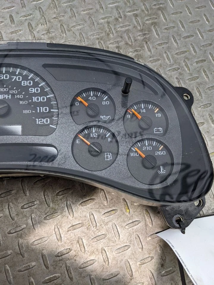 Conjunto de velocímetro US ID 15135668 compatível com 03-05 AVALANCHE 1500 1158198 - Imagem 2 de 4