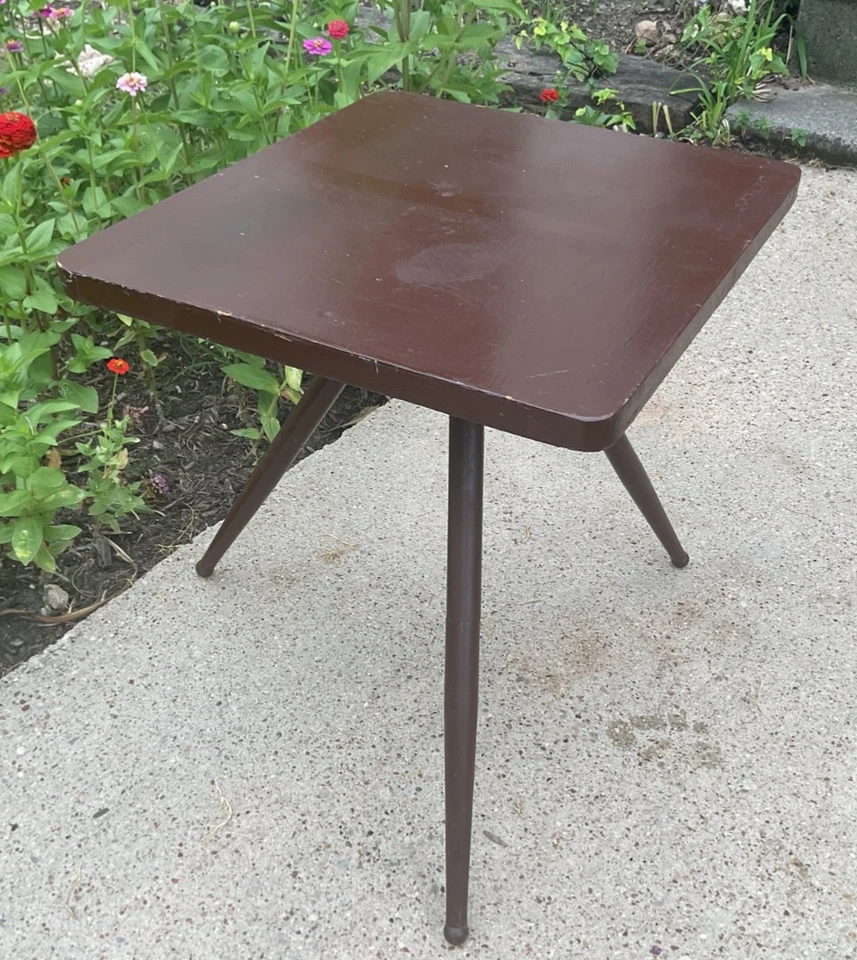 Mesa auxiliar trípode formica madera atómica moderna vintage de mediados de siglo mcm Foto 3 de 4