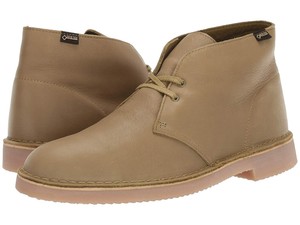 clarks desert boot gtx