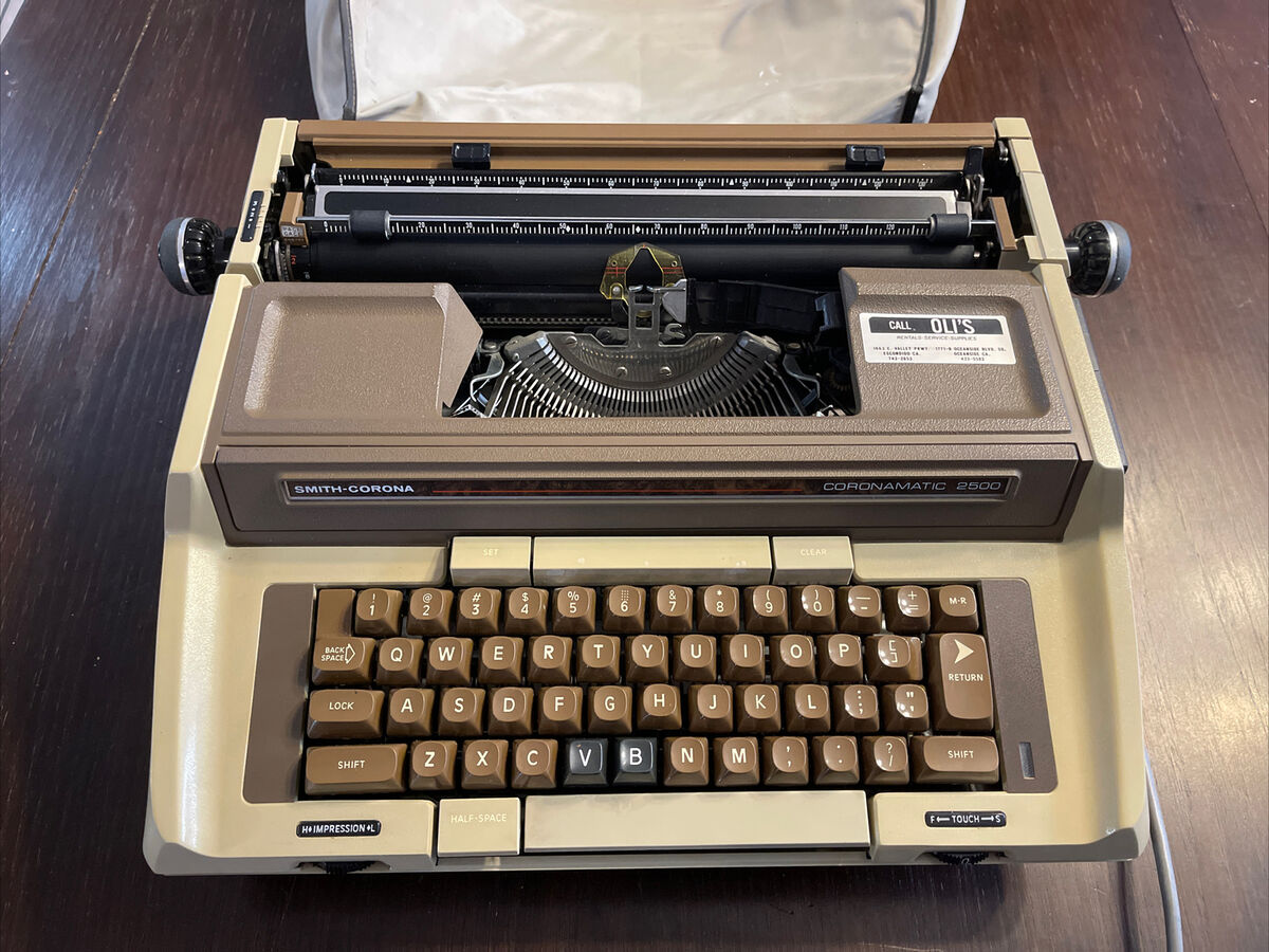 Smith Corona Coronamatic 2500 電動タイプライター Vintage 80s SMITH CORONA CORONAMATIC 2500 Electric