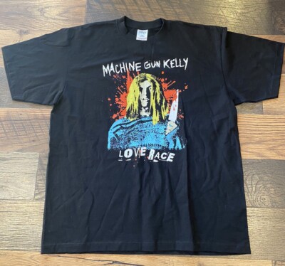 Machine Gun Kelly Love Race Men s Heavyweight Graphic T-Shirt 2XL Shaka Wear