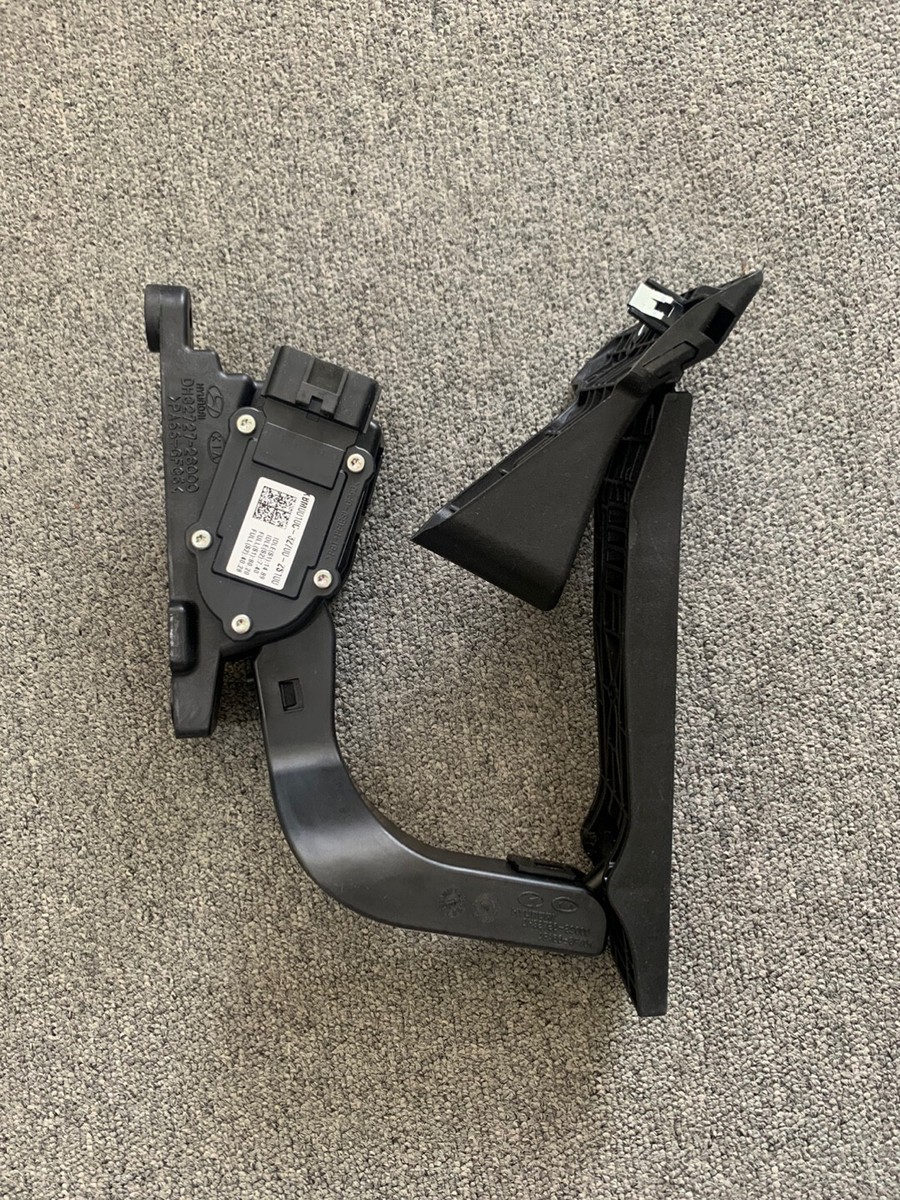 MODEL HAND 検定用 327003S110 Hyundai Pedal Assyaccelerator 327003S110 Genuine
