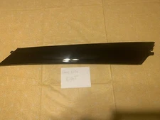 2011-2017 INFINITI QX56 QX80 RIGHT PASSENGER FRONT A PILLAR Windshield MOLDING