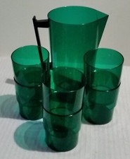 Preci-ware Six Glasses and Jug Picnic Set - Green Plastic  - Vintage / Retro