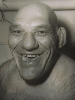 VINTAGE - NEGATIVE -   CIRCUS SHOW - HORROR - FREAK #4