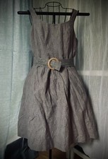 Nine West Woman’s Gray Sleeveless, Scoop Neck, Belted & Pleated Size 10