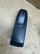 2017 2018 2019 2023 SUBARU IMPREZA REAR RIGHT SIDE DOOR WINDOW SWITCH BEZEL 0024