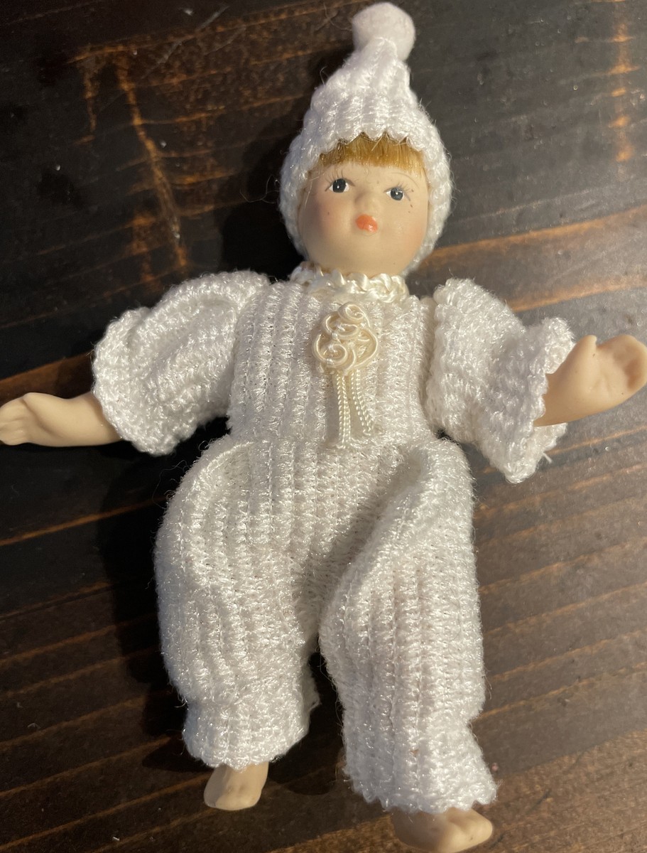 * antique baby doll ୨୧ * 小さな陶器製 の女の子 il_340x270.6827386258_civz.jpg