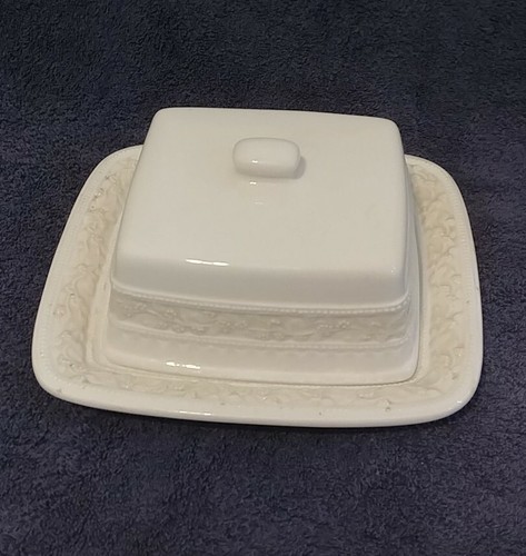 Lourdes Signatures Housewares Incorporated Square Covered Butter Dish - Picture 8 of 12