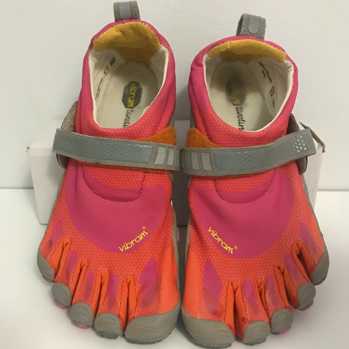 VIBRAM Fivefingers Women Shoes Activewear Barefoot Running Orange
