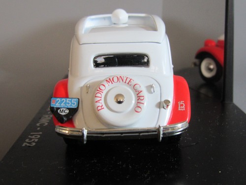 A599 Atlas 38 Citroën 15 Six RMC Tour De France 1952 Trazione 1:43 + Supporto - Bild 4 von 9