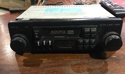 Audiovox vintage two knob radio 3 three graphic EQ
