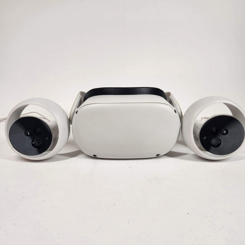 Meta Quest 2 128GB Standalone All-in-One VR Headset KW49CM