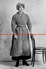 F014092 Factory War Worker Chair UK c1916