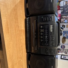 Vintage Sony Boombox Dual Cassette Player CFD-550