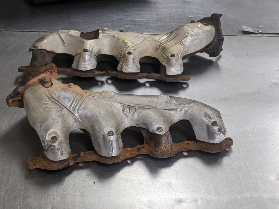 Conjunto de pares coletor de escape para 04-14 Cadillac Escalade ESV 6.2 12616288 L9H - Imagem 2 de 4