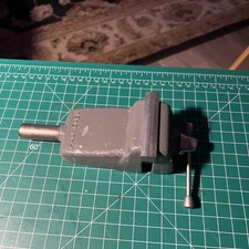 Palmgren 2 1/2 inch = post vise -