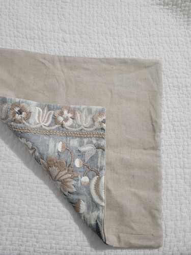 Pottery Barn Sonya Embroidered Pillow Cover 18x18" Blue Neutral - Picture 2 of 3