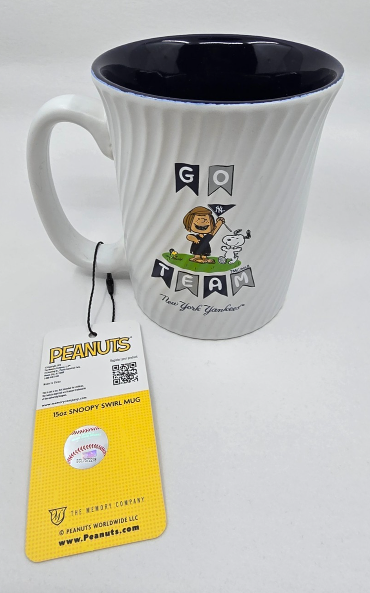 New York Yankees Peppermint Patty & Snoopy Peanuts Go Team SWIRL