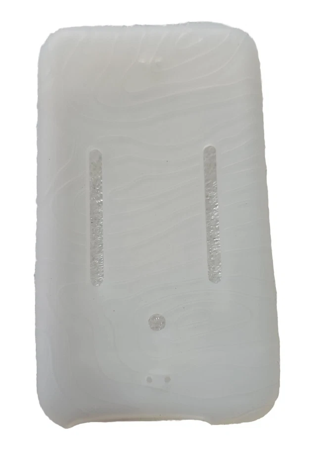 White Silicone Skin Gel Case for the Apple iPod Touch 1st Generation / 1G - Image 3 of 3