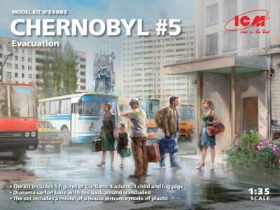 ICM 35905 Chernobyl#5. Evacuation (4 adults, 1 child and luggage) 1:35 scale kit