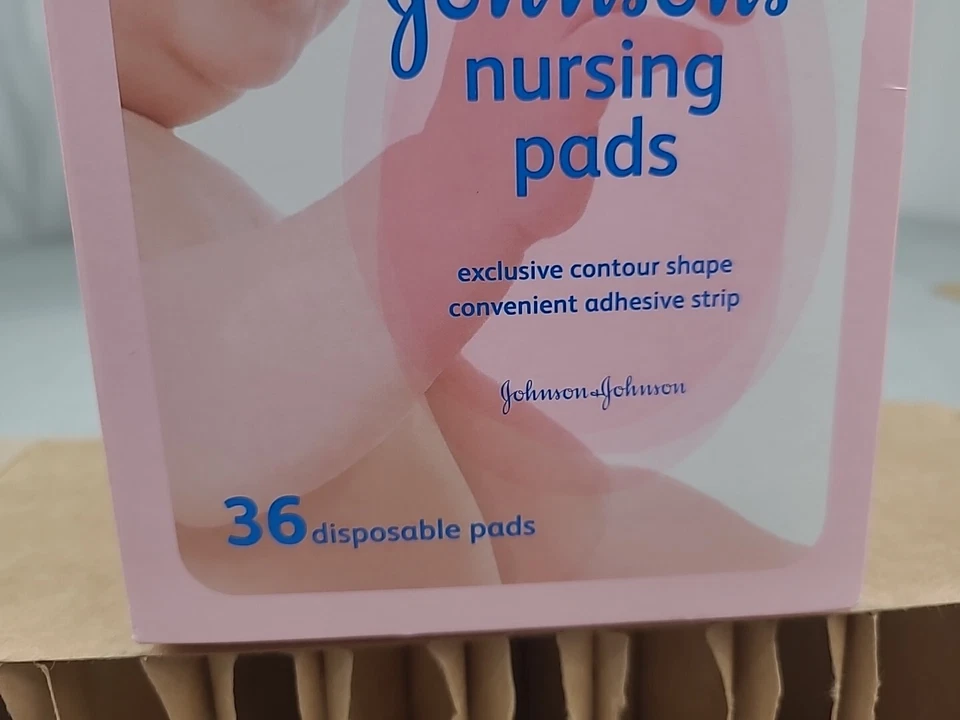 1x Almohadillas de Enfermería Johnson's 36 Almohadillas Desechables Forma de Contorno Tira Adhesiva Sellada Foto 2 de 4