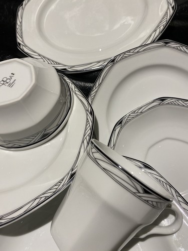 Studio Nova - Mikasa - Synthesis 6 Pc Dinner setting for one place serving - Picture 3 of 7