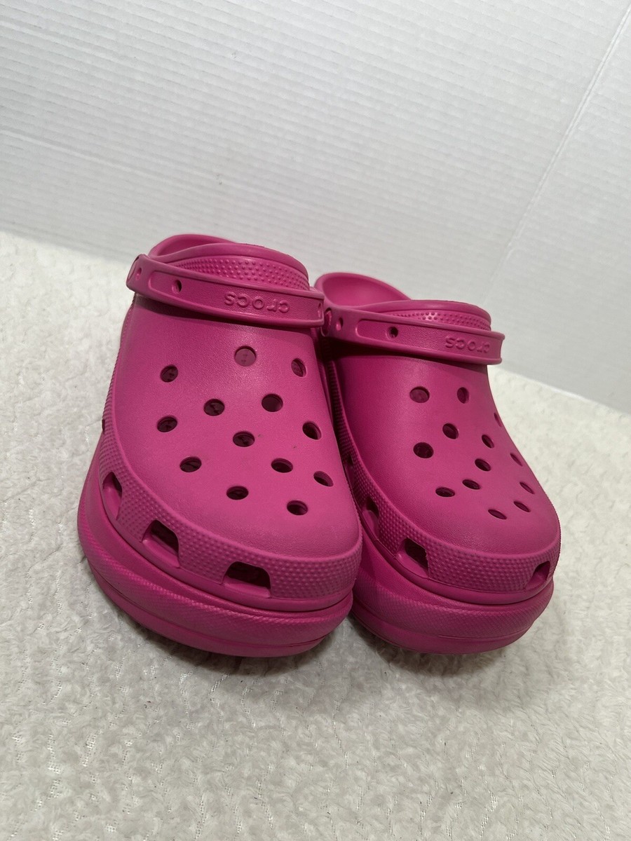 crocs women's pink platform clogs