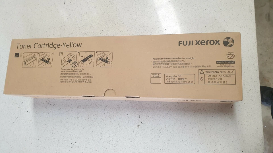 Tóner amarillo genuino Xerox CT201705 para color 550 560 570 C60 C70 nuevo Foto 2 de 3