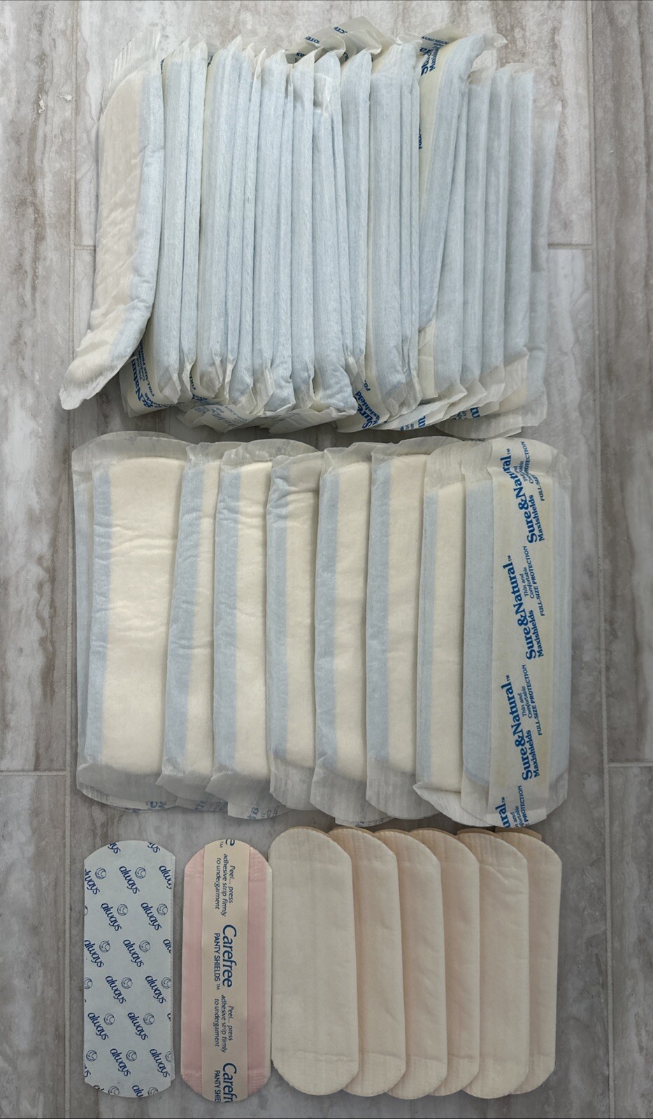 Large Lot of Vintage Maxi & Mini Pads Liners 38 Pads New 1980s & 90s 3 Brands