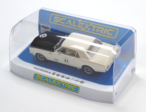 Scalextric Slot Car Ford Mustang Bill/Fred Sheperd Goodwood Revival 1:32 C4353 - Picture 3 of 10