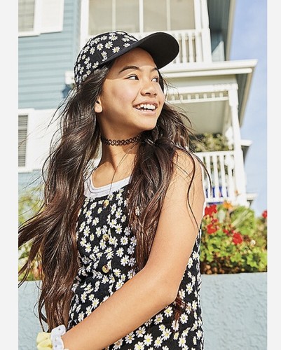 DAISY Baseball Cap New with Tags 