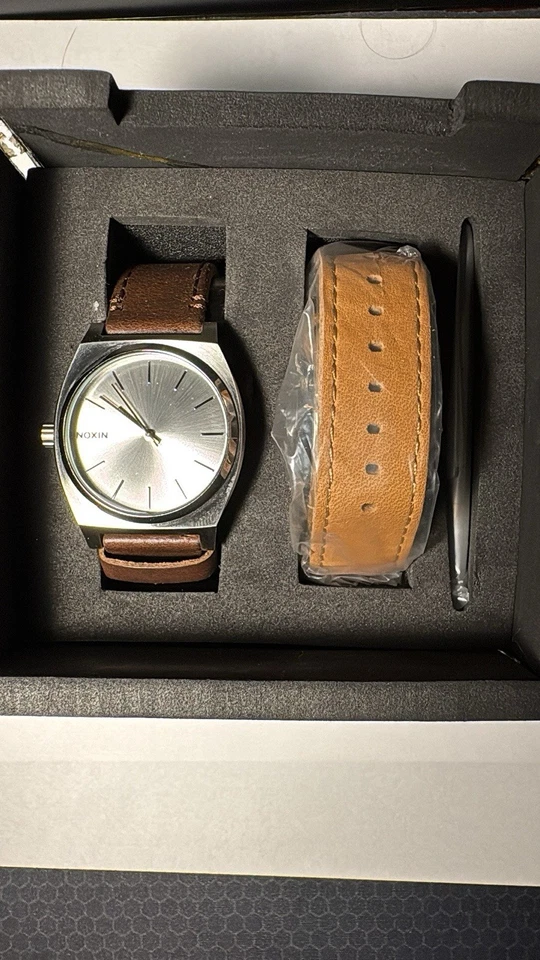 Nixon Unisex Watch Time Teller Silver Tone Dial Brown Leather Strap A11372872 - Image 3 of 3