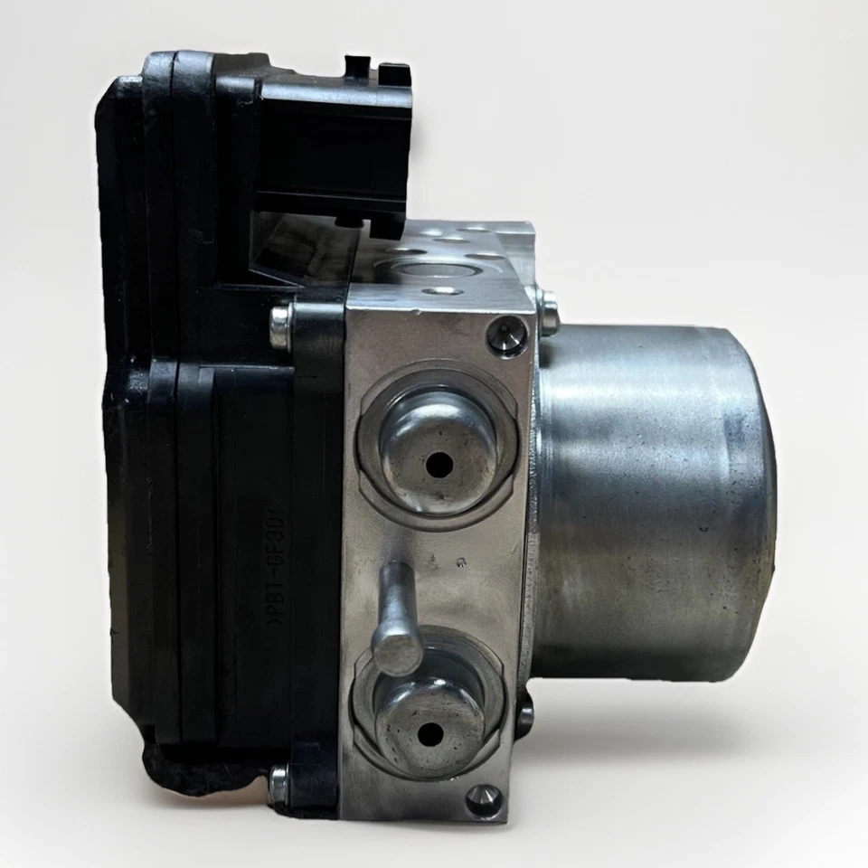 Módulo de bomba de freno ABS reacondicionado 2011-2014 Nissan Juke 1.6 | 47660 1KC3B Foto 4 de 4