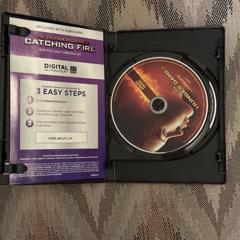 The HUNGER GAMES + CATCHING FIRE DVD+Digital Ultraviolet 2-Movie Set Lenticular - Image 4 of 4