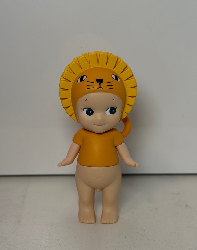 Authentic Sonny Angel Donna Wilson Richie Lion Perfect Condition No Box